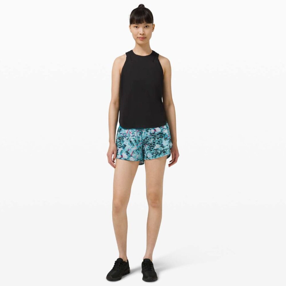 Lululemon Speed Up Short Long 4" Quick Start Multi Hawaiian Blue size 2